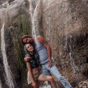 Meet your Posher, Johnny